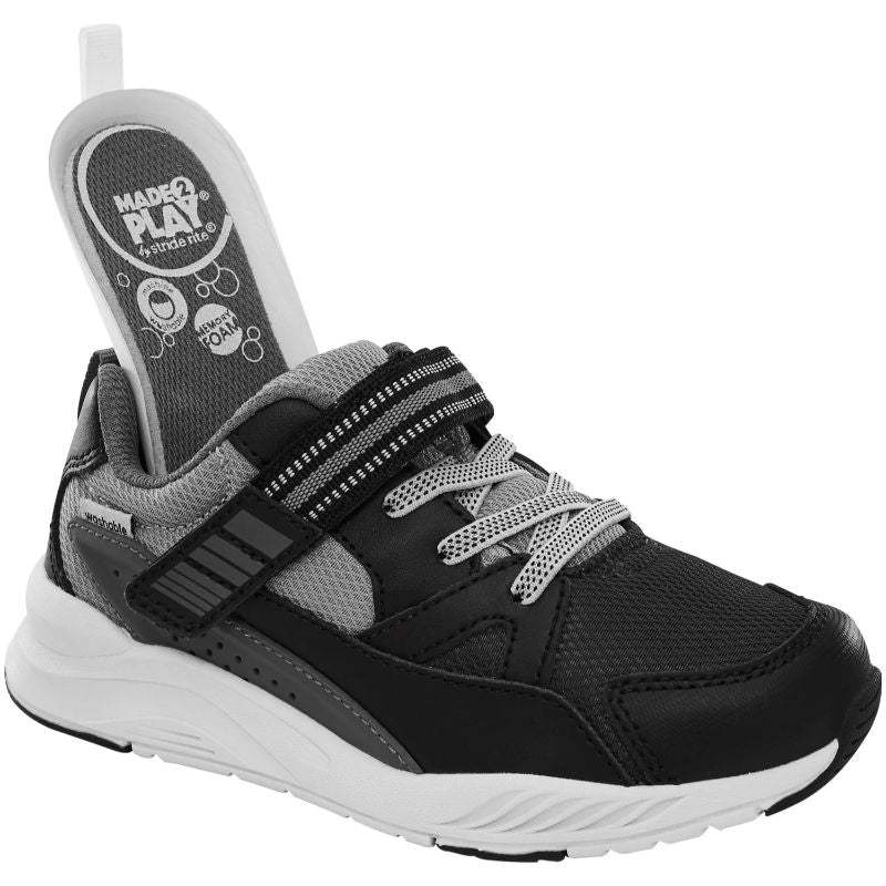 Boys wide best sale running shoes